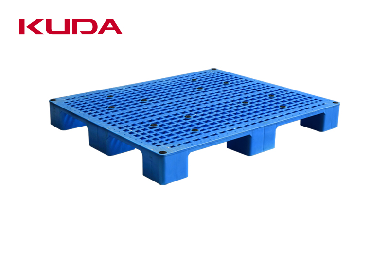 Characteristics of Nine Foot Flat Plastic pallet